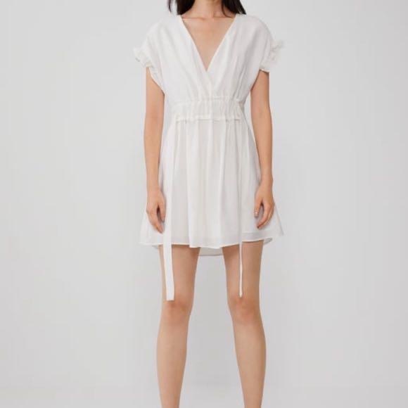Zara White Tie Waist V-Neck Ruffle Short Sleeve Mini Dress Size Small - Picture 2 of 9